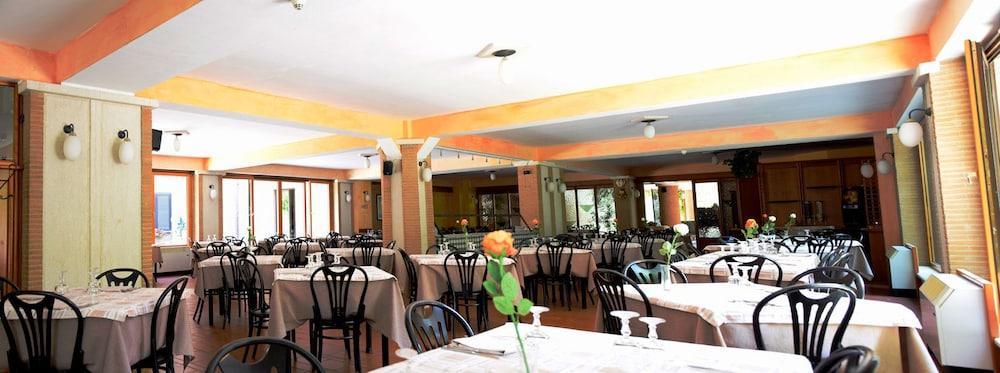 פסקאסרולי Lh Albergo Il Picchio מראה חיצוני תמונה