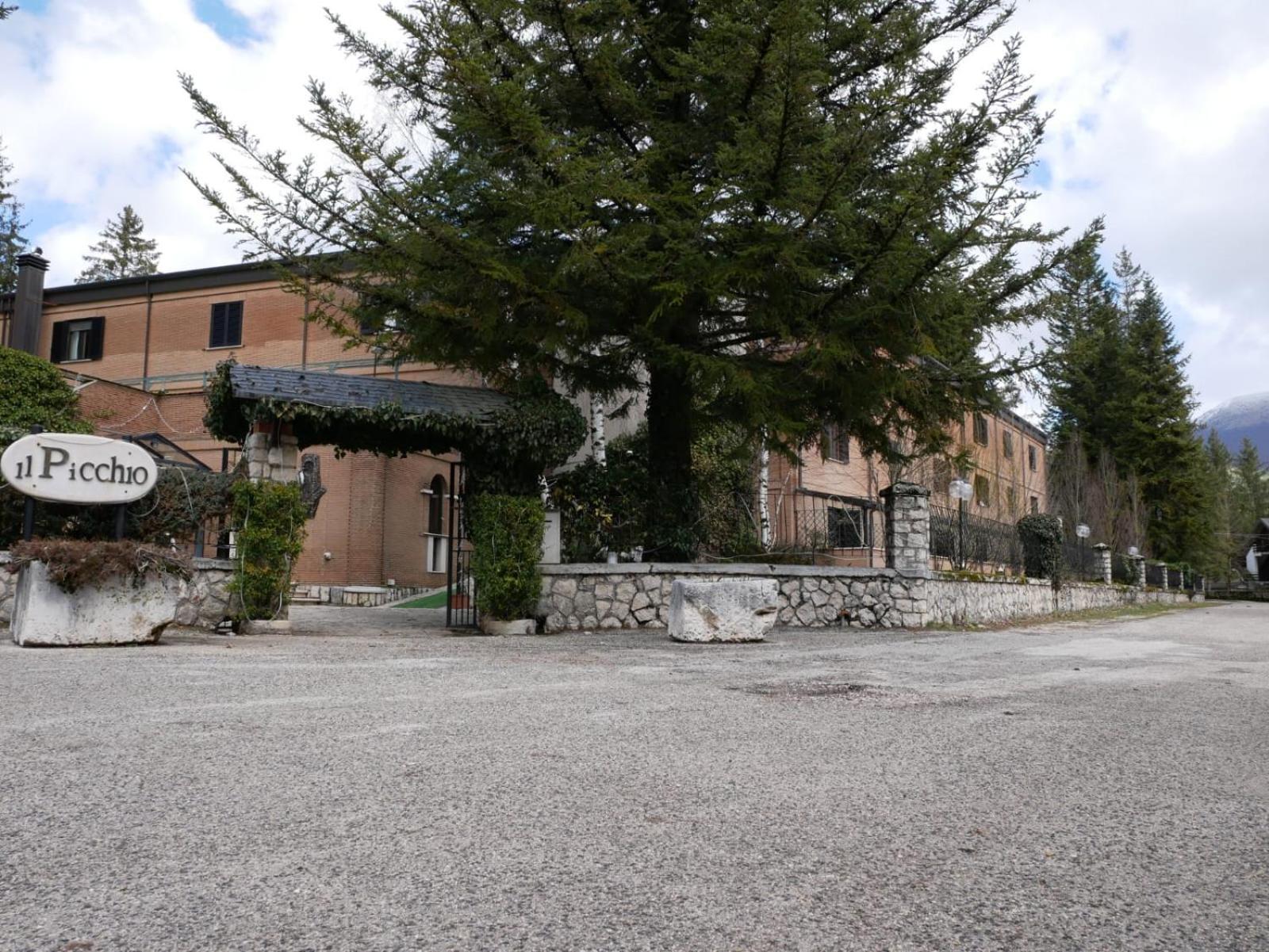 פסקאסרולי Lh Albergo Il Picchio מראה חיצוני תמונה