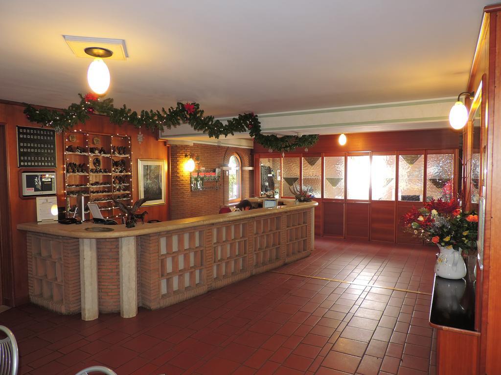 פסקאסרולי Lh Albergo Il Picchio מראה חיצוני תמונה