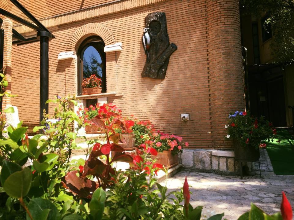 פסקאסרולי Lh Albergo Il Picchio מראה חיצוני תמונה